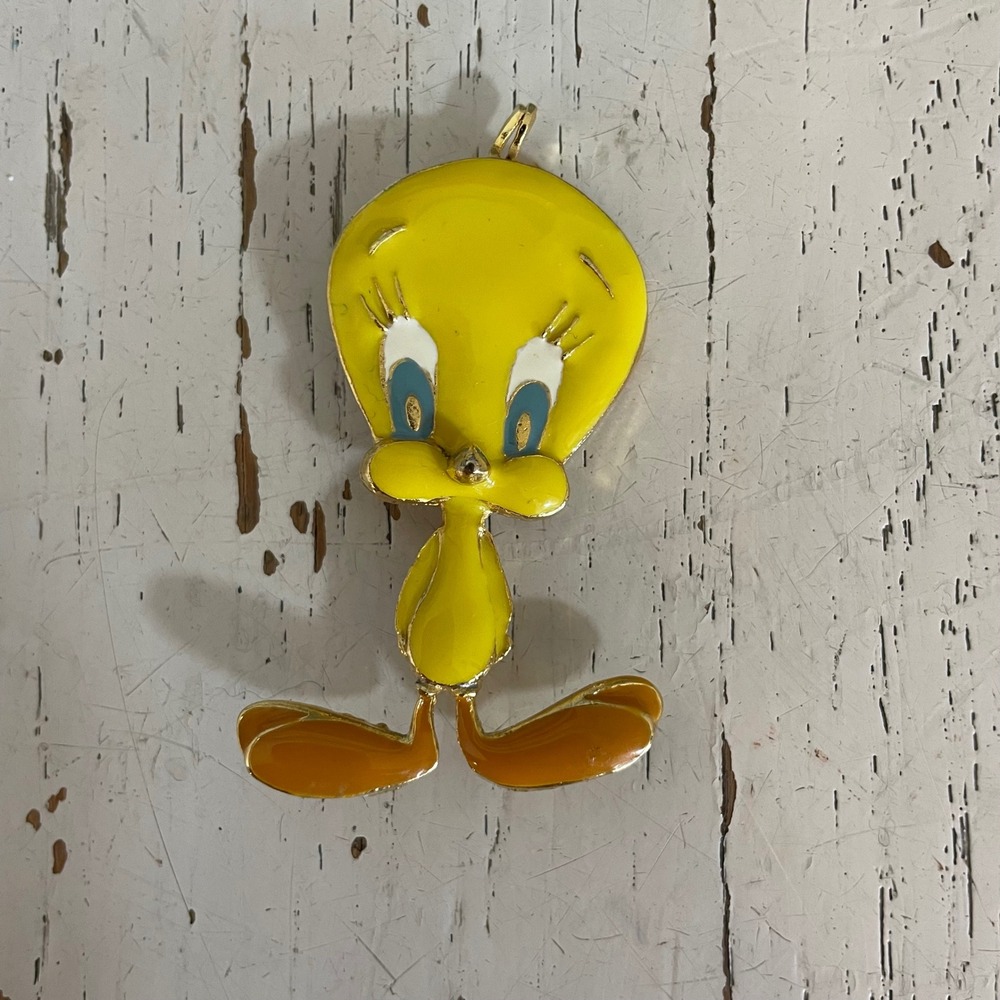 Vintage 1996 Tweety Bird Looney Tunes Enamel Brooch Pendant Warner Bros Starline